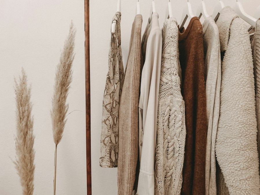 TeeEssential atelier and fabric rolls